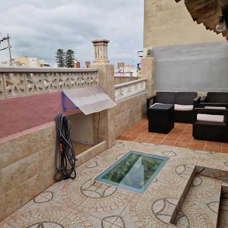 Pausado Villa Кулера Екстериор снимка